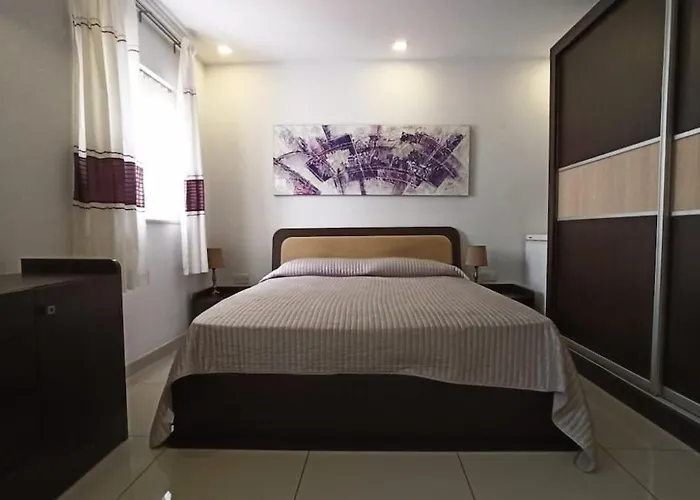 Marsascala Seafront Apartment *